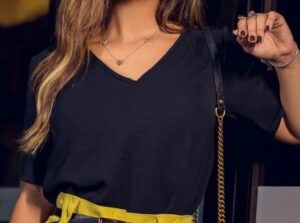 0042 - Blusa V Manga Curta 608 Lisa